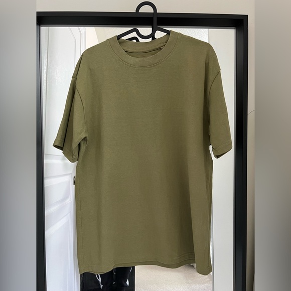 Khaki green oversize Tee - Picture 1 of 5